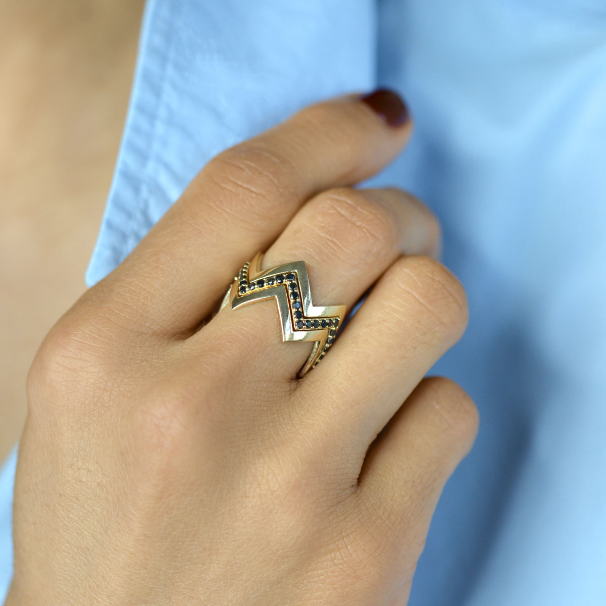 ZIG ZAG RING | BLACK DIAMOND