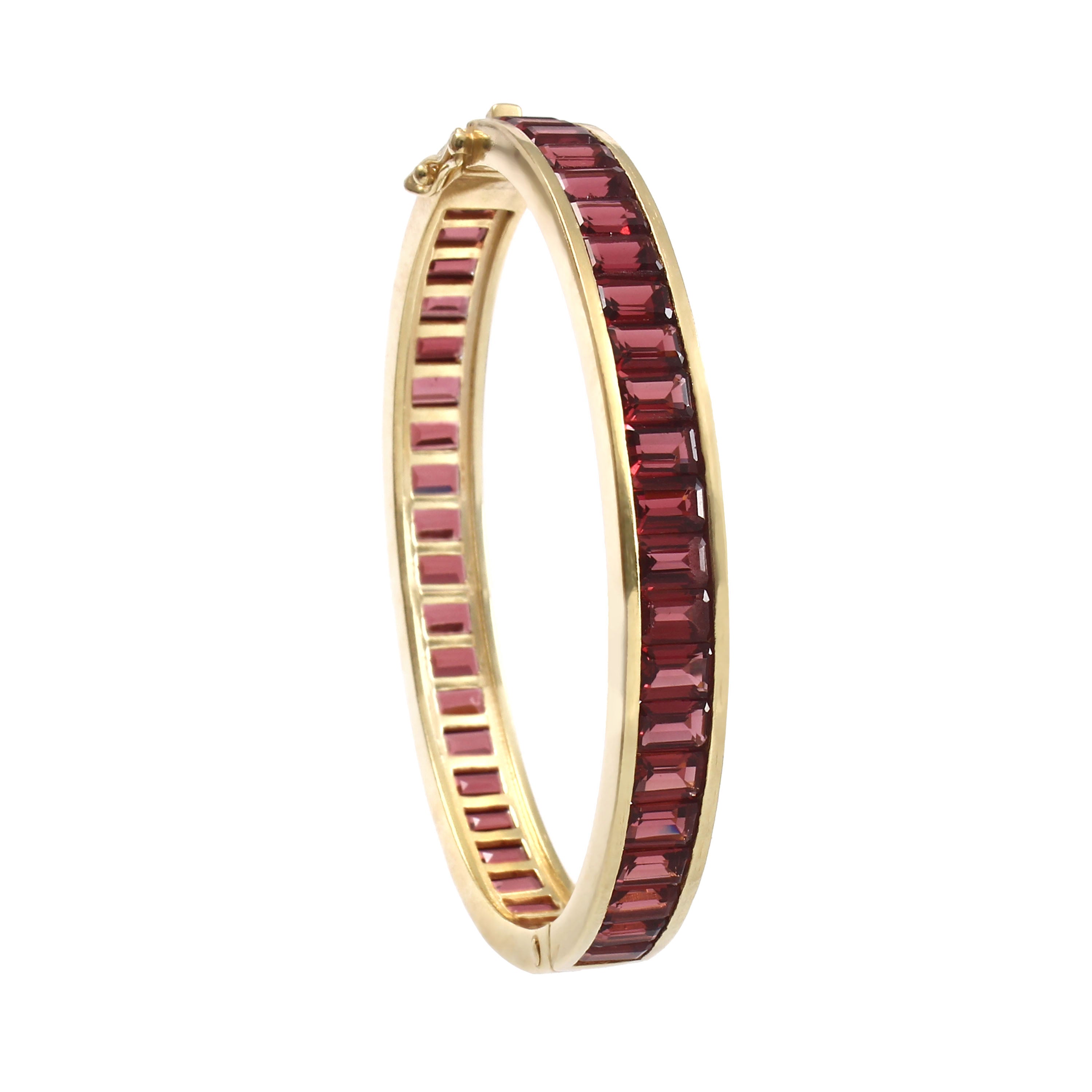 Grand Deco Rhodolite Bangle